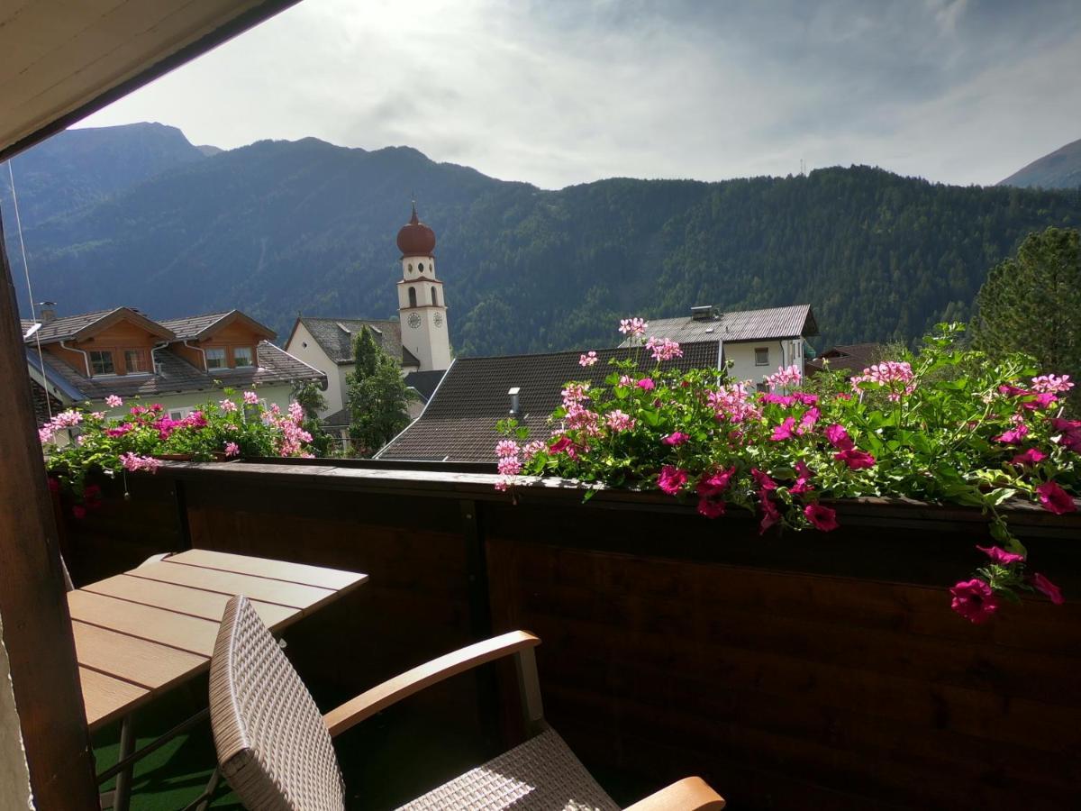 Pension Jagerhof - Sommercard Inkl - 5 Min Zum Hochzeiger Йерценс Экстерьер фото