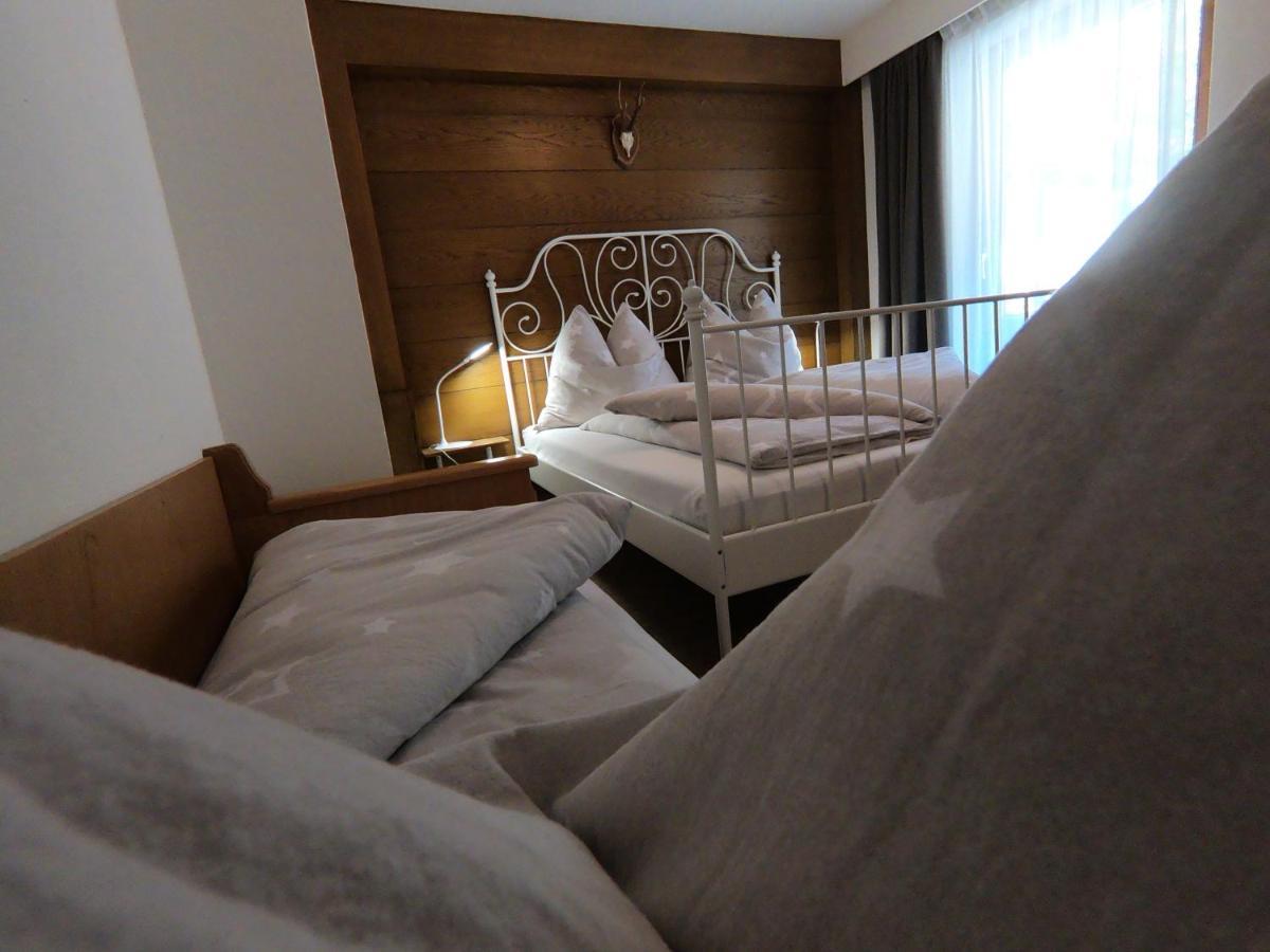 Pension Jagerhof - Sommercard Inkl - 5 Min Zum Hochzeiger Йерценс Экстерьер фото