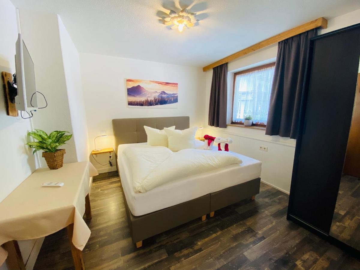 Pension Jagerhof - Sommercard Inkl - 5 Min Zum Hochzeiger Йерценс Экстерьер фото